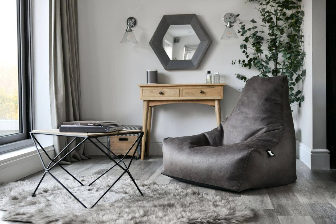 Extreme Lounging Luxury Indoor Mighty B Bag 2 Extreme Lounging Luxury Indoor Mighty B Bag - Image 2